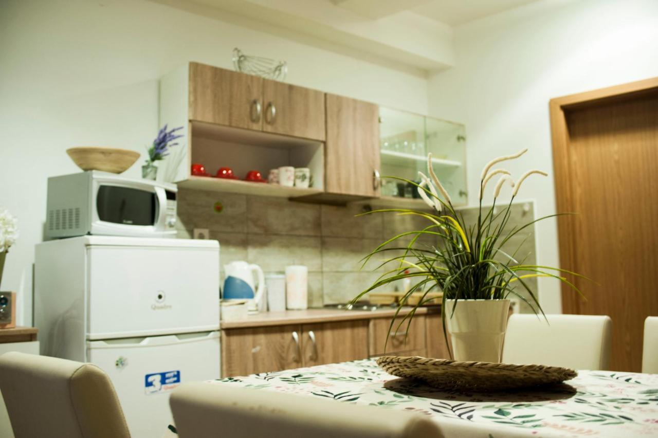 Apartman Flower Szybenik Zewnętrze zdjęcie